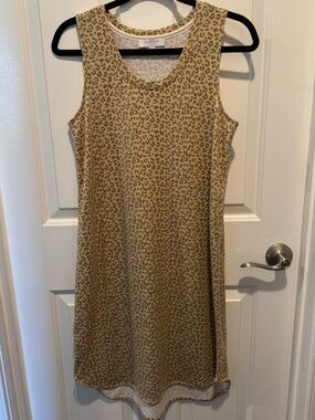 New Directions Studio Sleeveless Leopard-Print Shift Knit Dress in Beige Size S